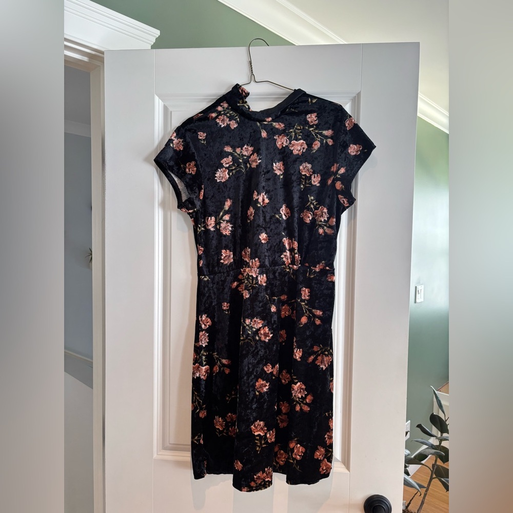 Floral Black Dress Mini